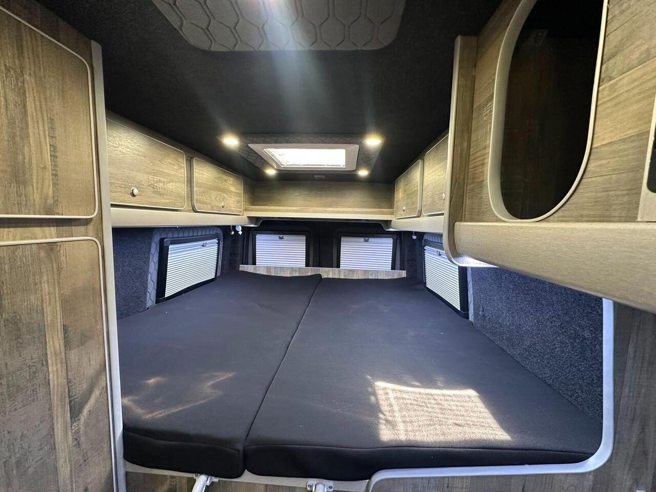 Volkswagen Crafter DX26ZHU