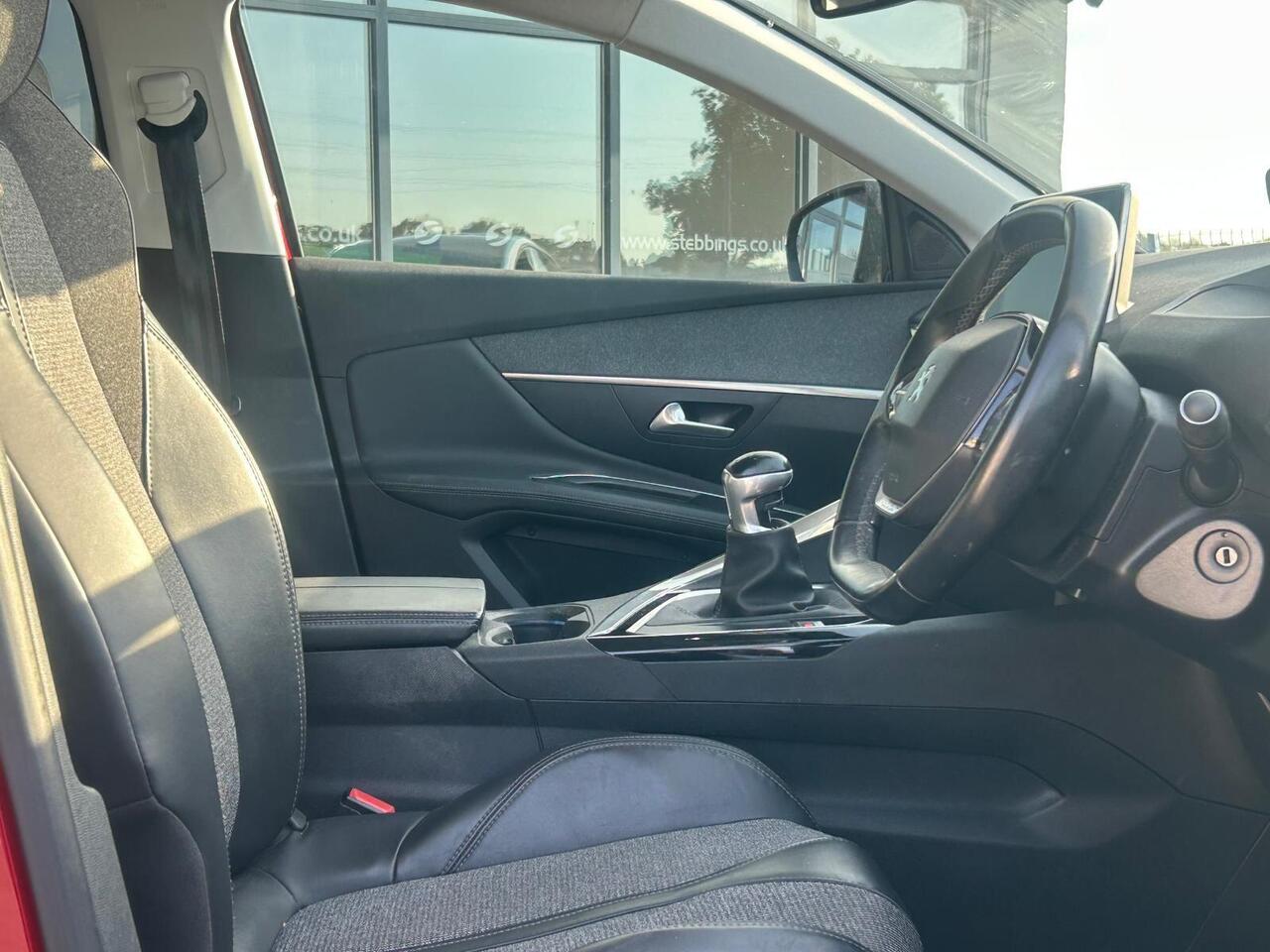 Peugeot 3008 FL67UGZ