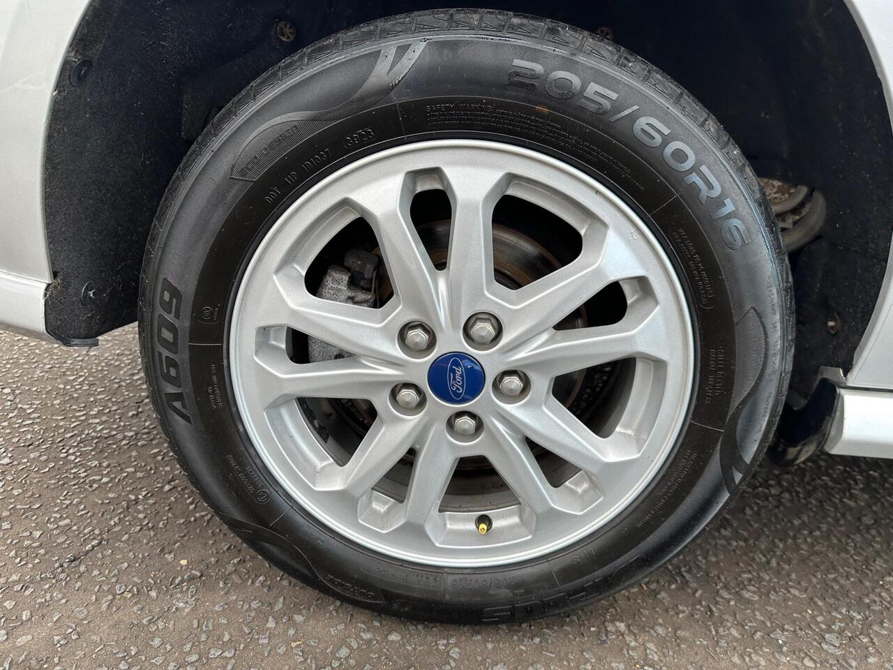 Ford Transit Connect AE21KCU