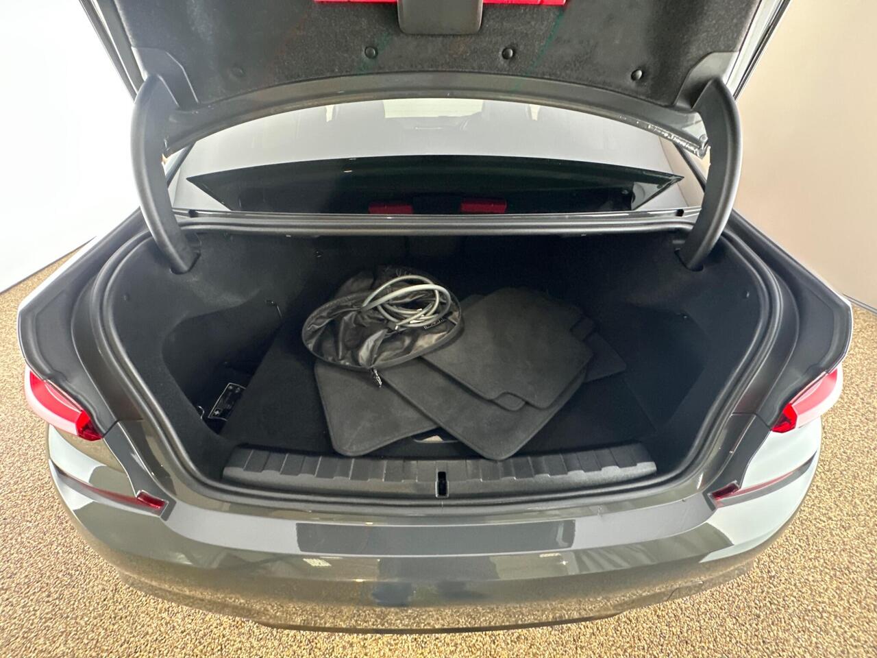 BMW 3 Series BK22GHD