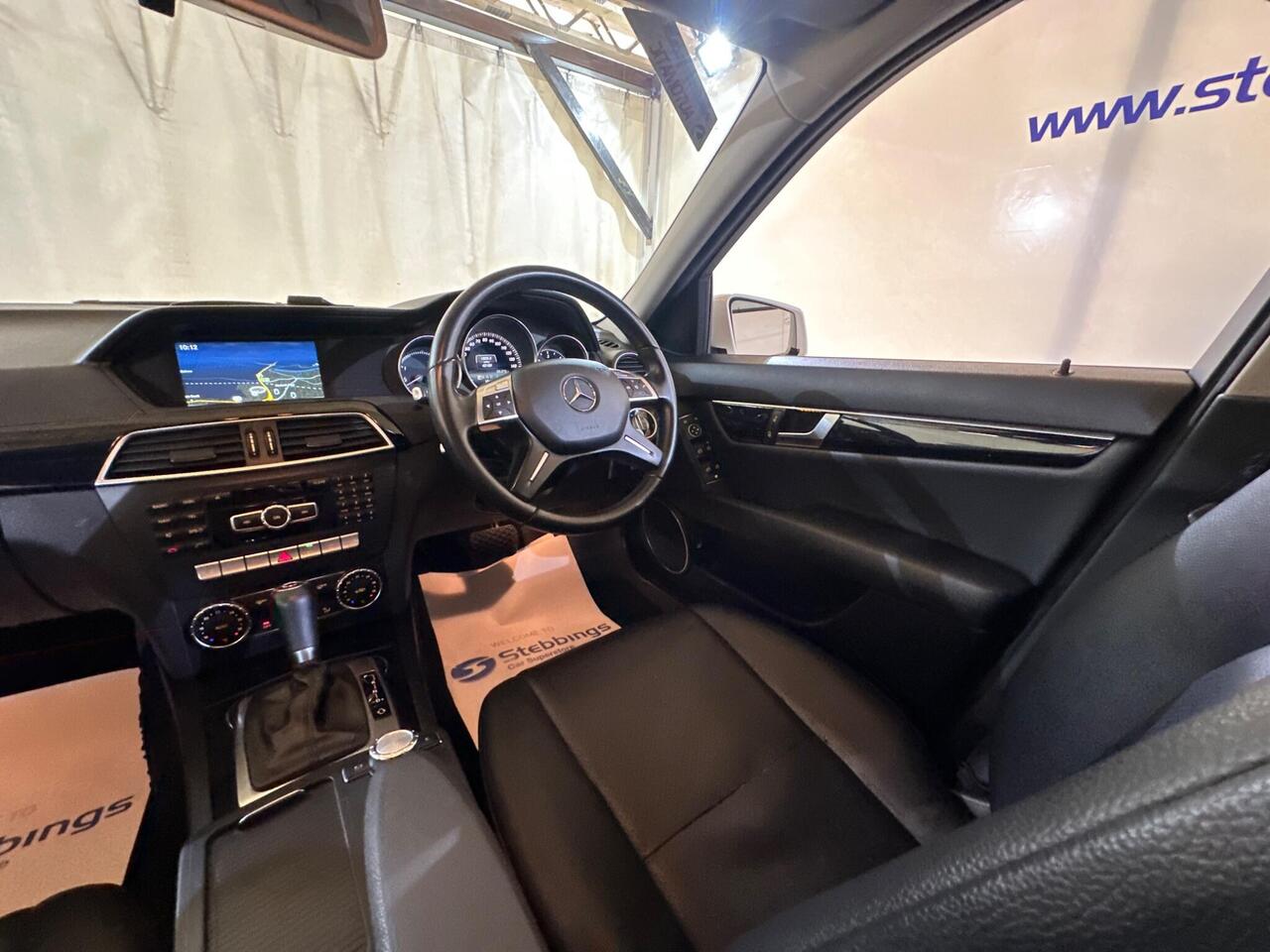 Mercedes-Benz C Class OY14GVO