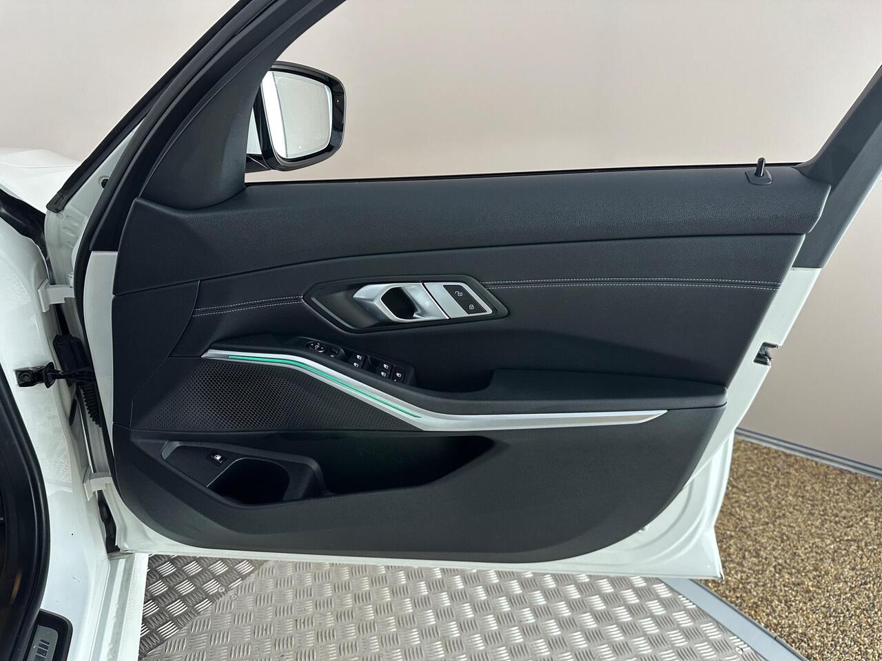 BMW 3 Series HT21JFK