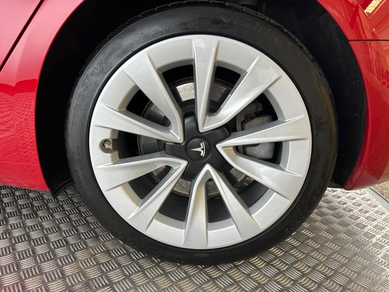 Tesla Model 3 WR71GMX