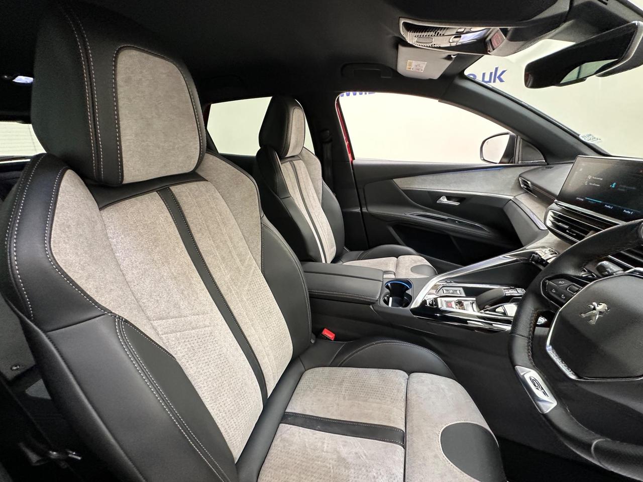 Peugeot 3008 BF71CUK