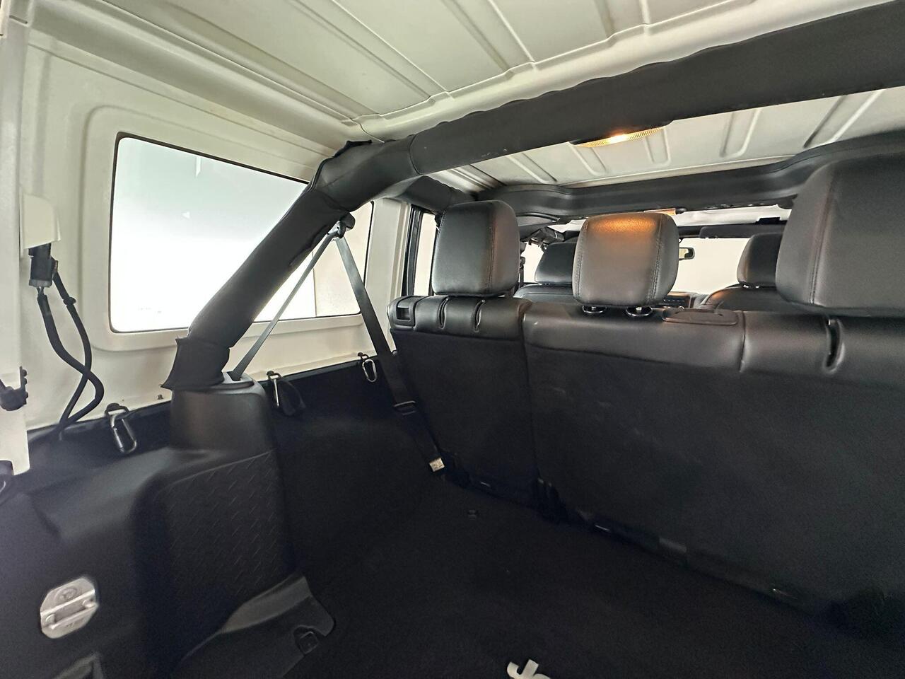 Jeep Wrangler OE64CPV