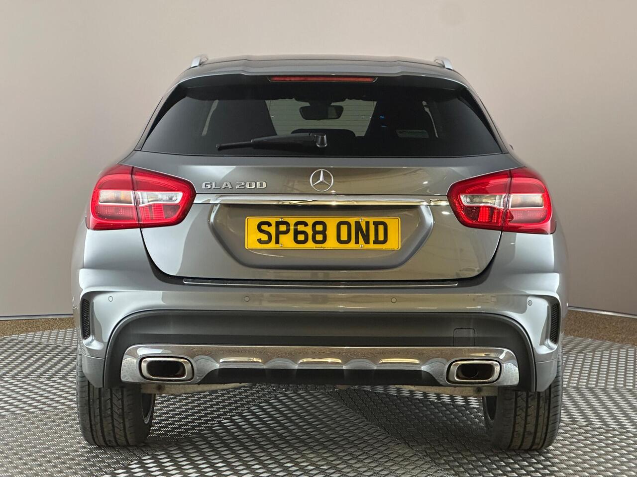 Mercedes-Benz GLA SP68OND