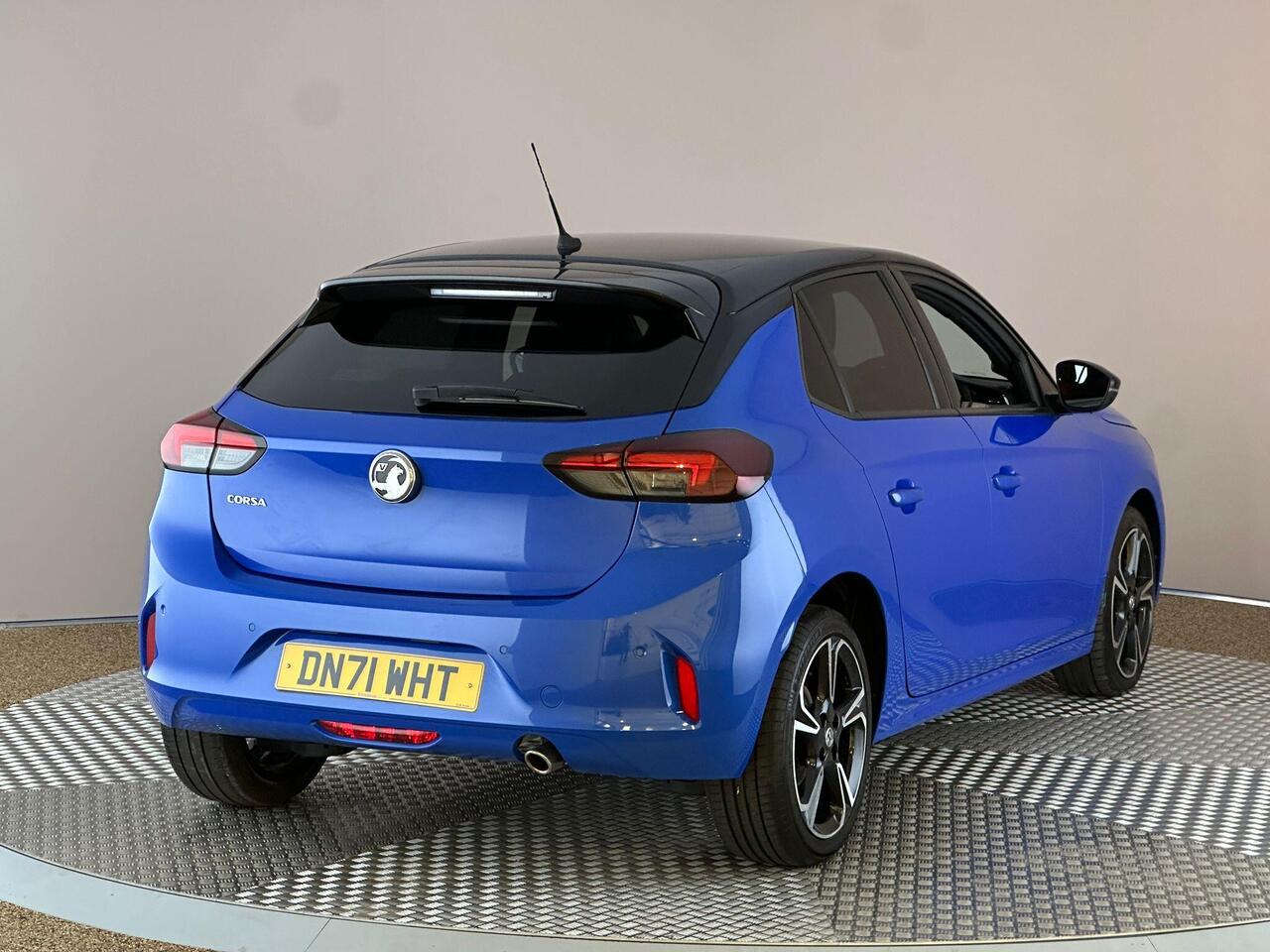 Vauxhall Corsa DN71WHT
