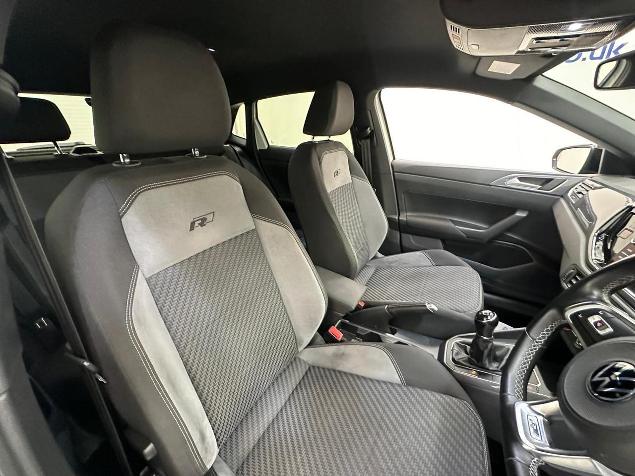Volkswagen Polo AO21EVF