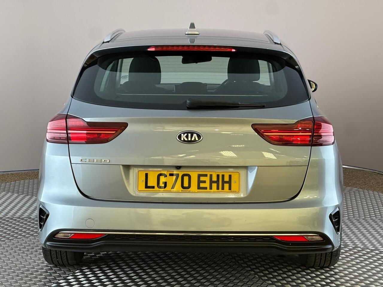 Kia Ceed LG70EHH
