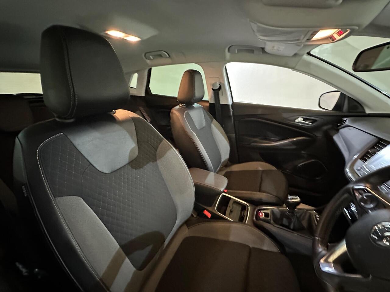 Vauxhall Grandland X VK20RKZ