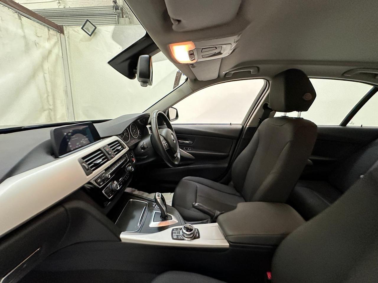 BMW 3 Series MM67MDU