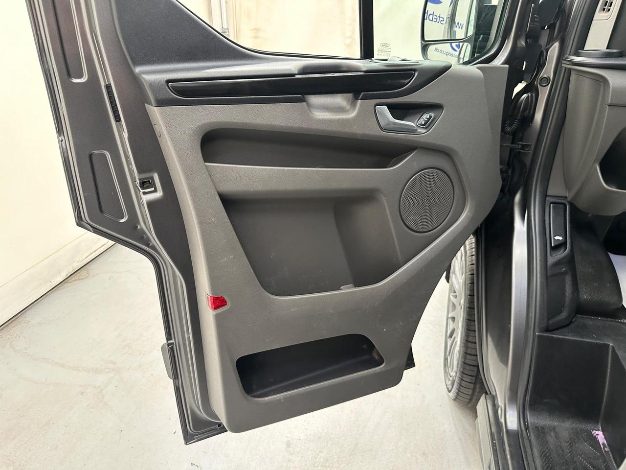 Ford Transit Custom AP22VAE