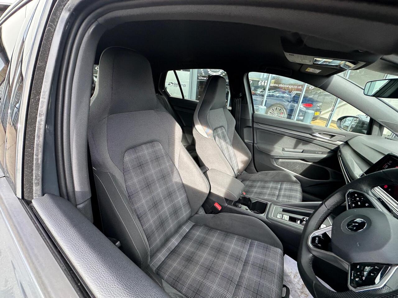 Volkswagen Golf SH21KVM