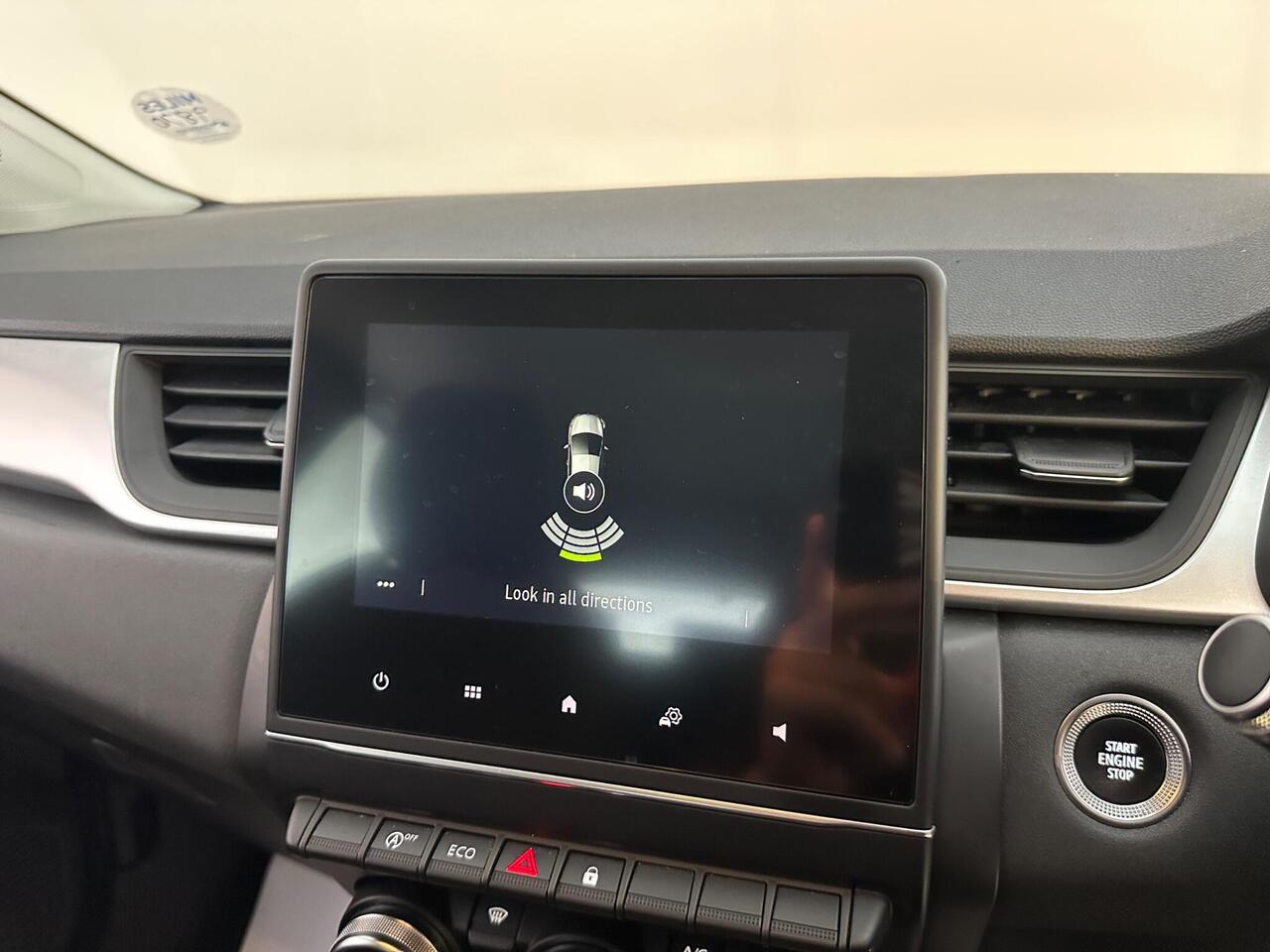 Renault Captur YC70WFO