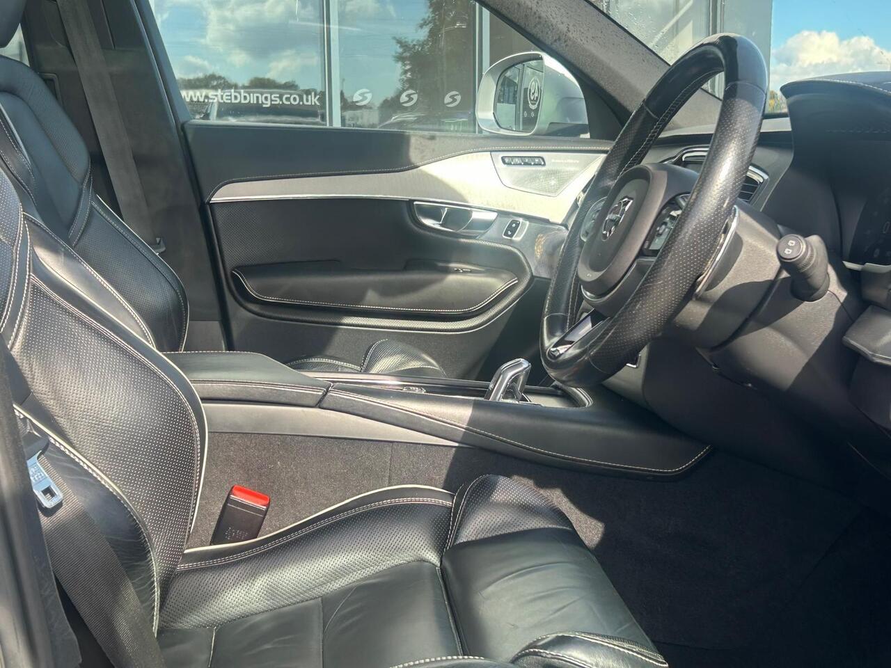 Volvo XC90 YV68ENX