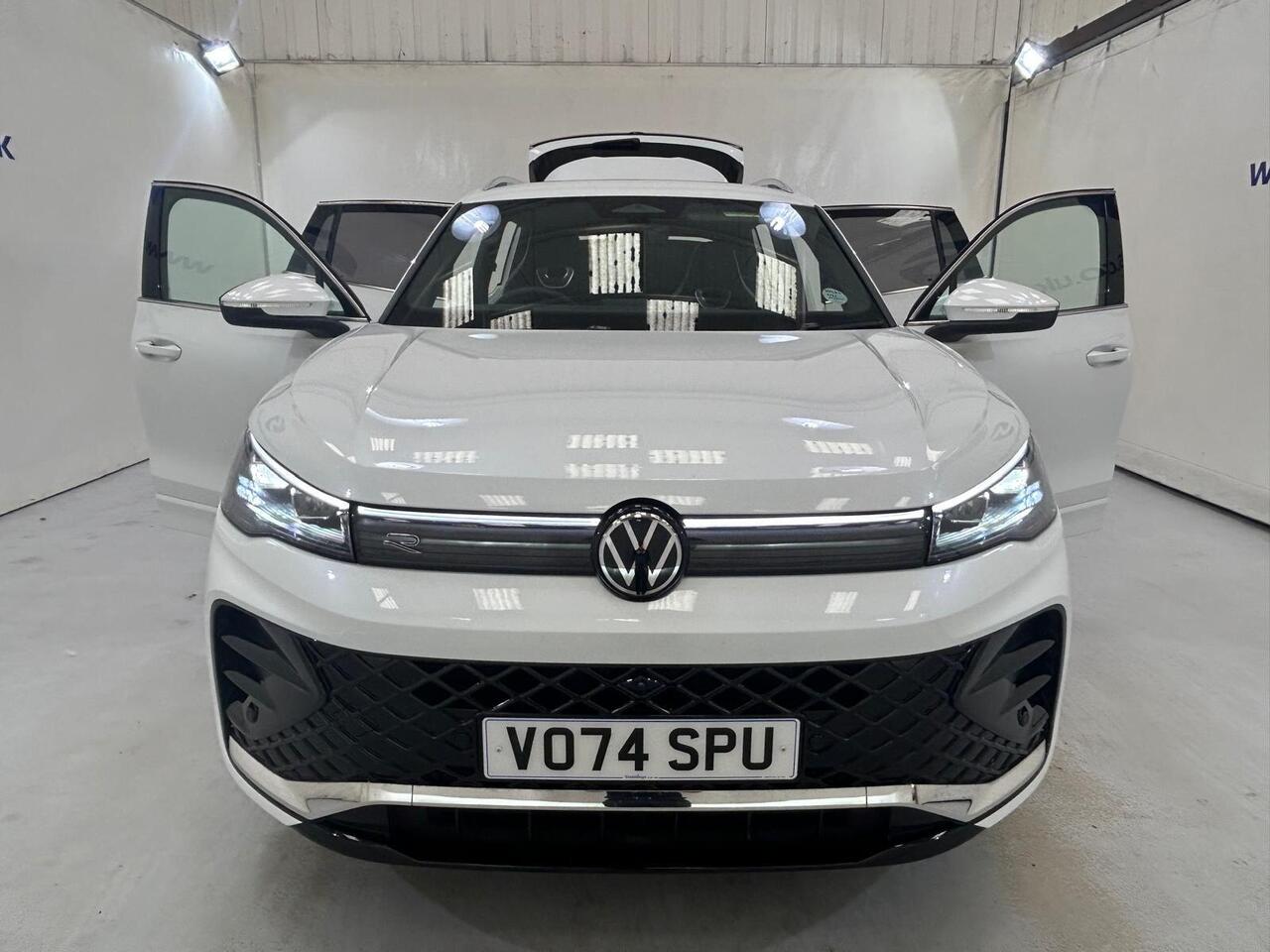 Volkswagen Tiguan VO74SPU