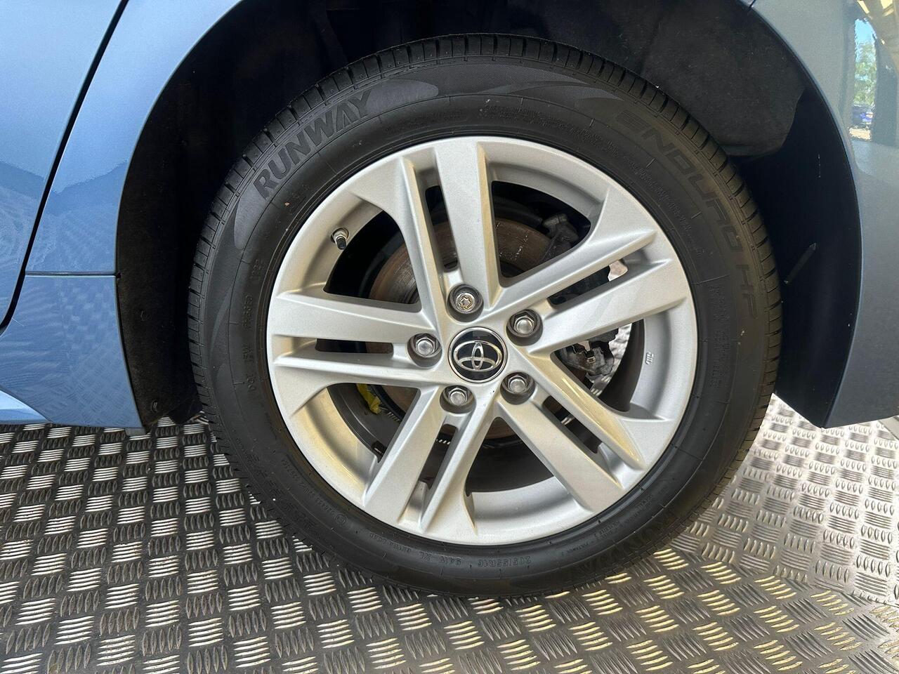 Toyota Corolla FA19SGZ