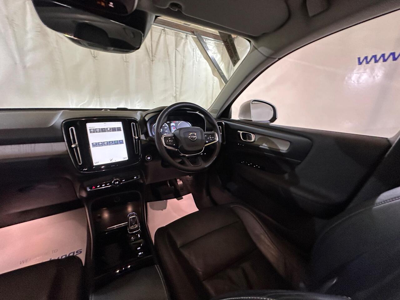 Volvo XC40 LR71UNH