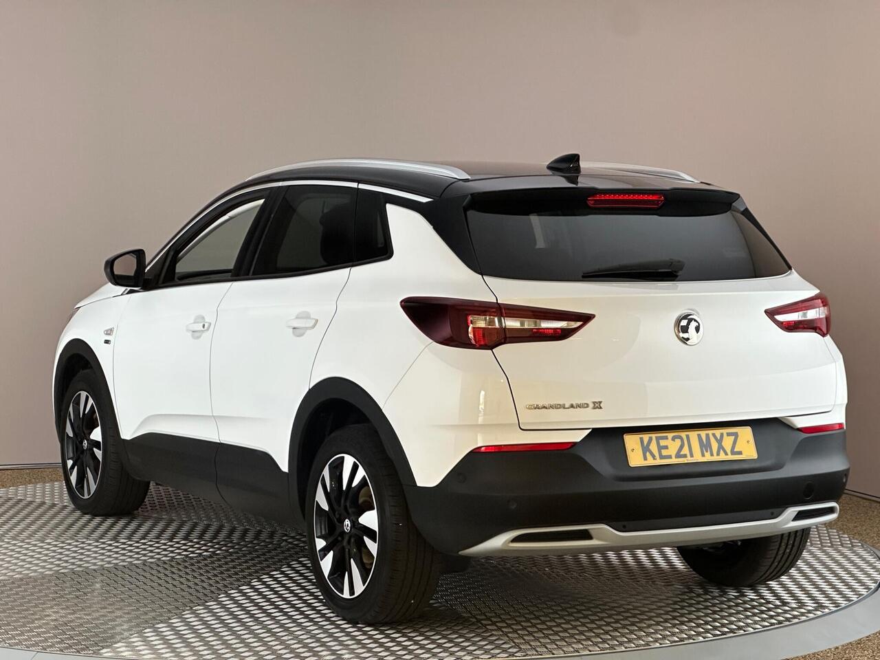 Vauxhall Grandland X KE21MXZ