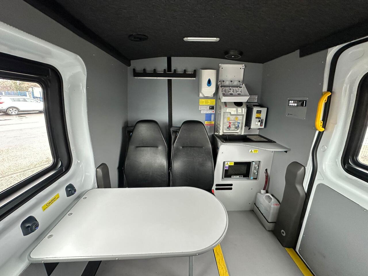 Ford Transit WP72GWJ