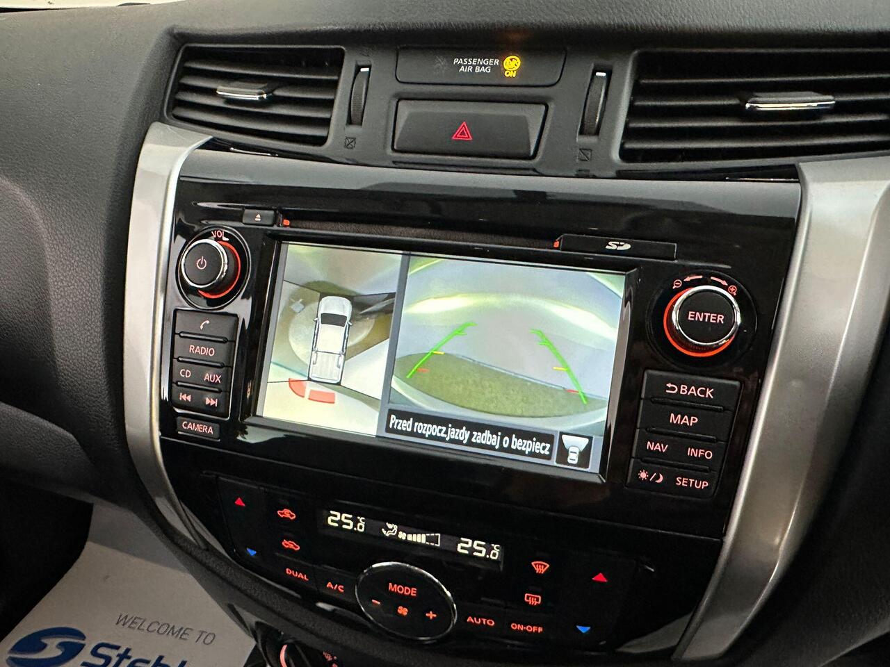 Nissan Navara WJ68YNW