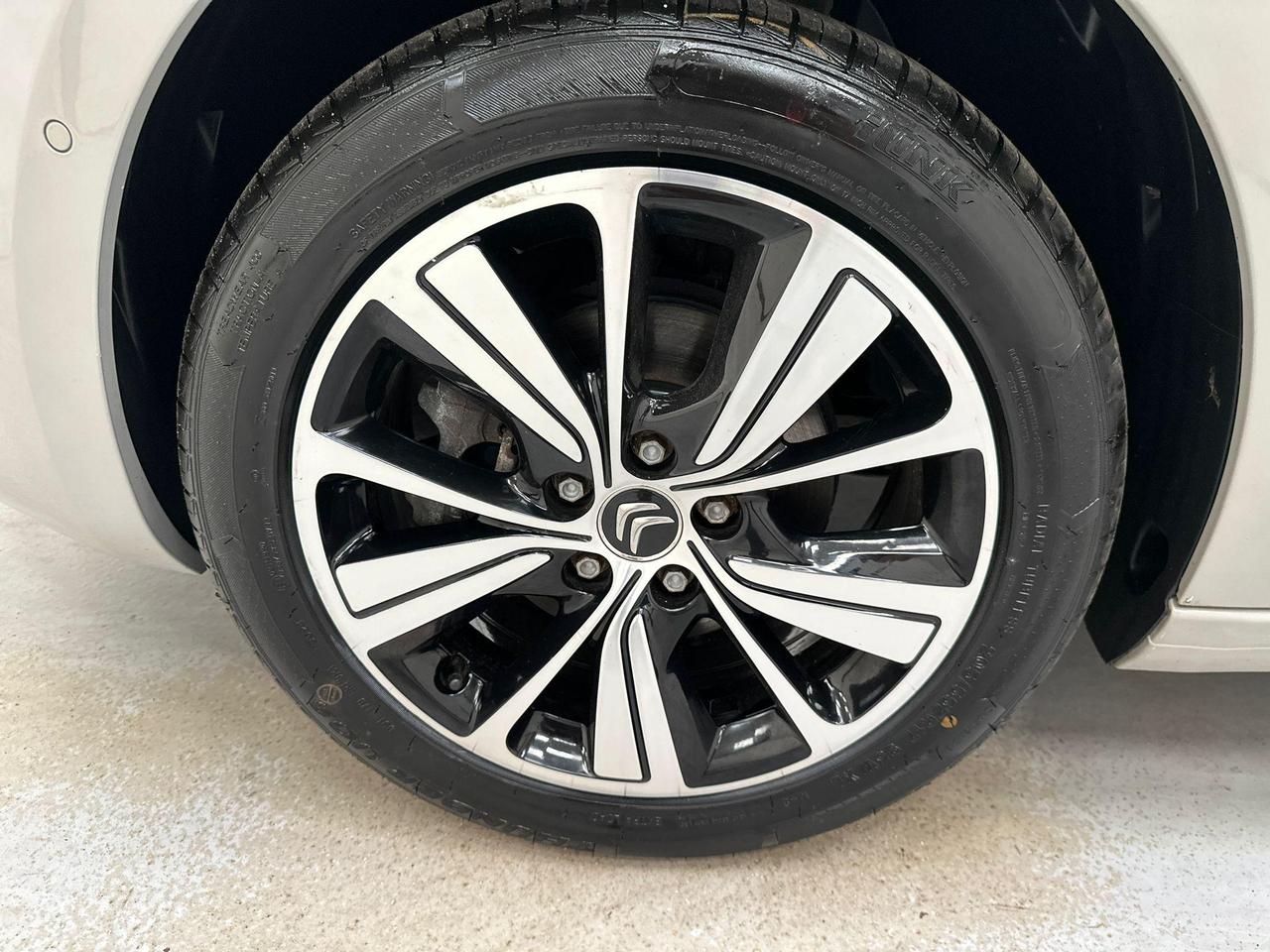 Citroen Grand C4 Picasso GP17LNN