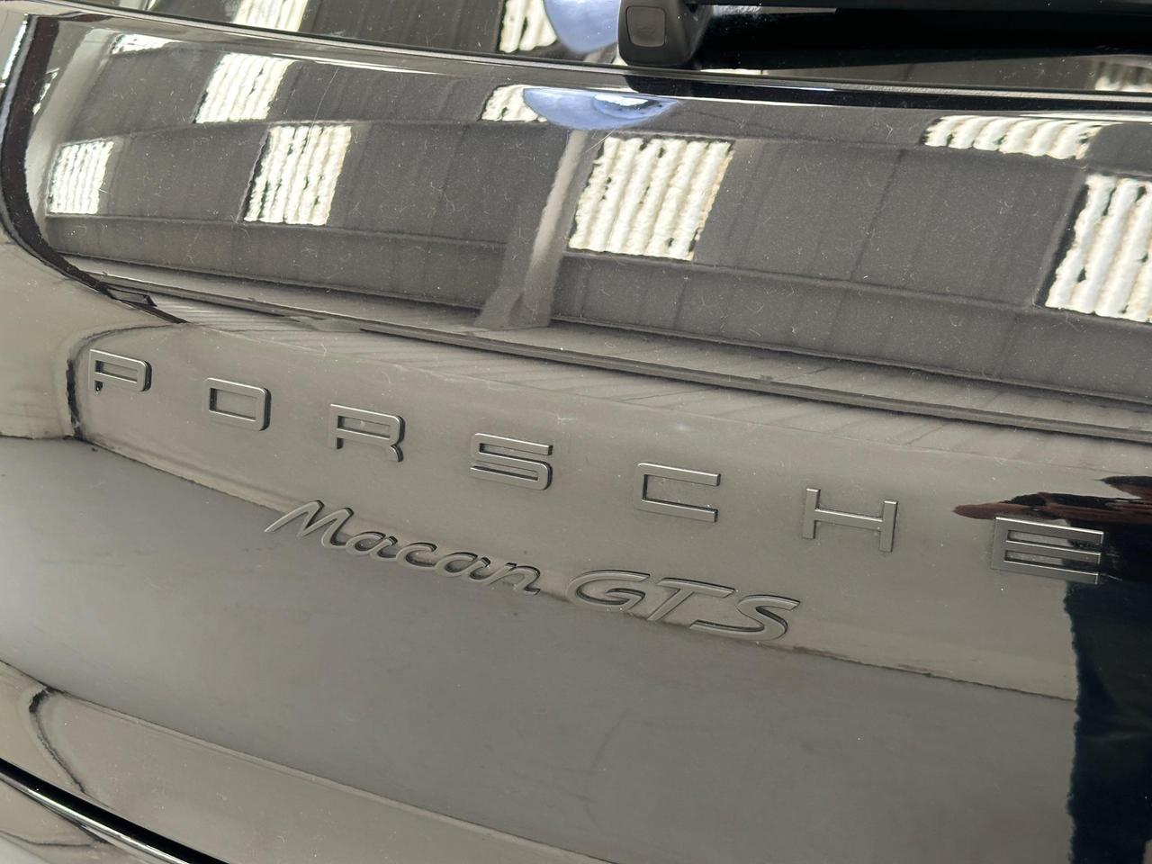 Porsche Macan WM66DZS