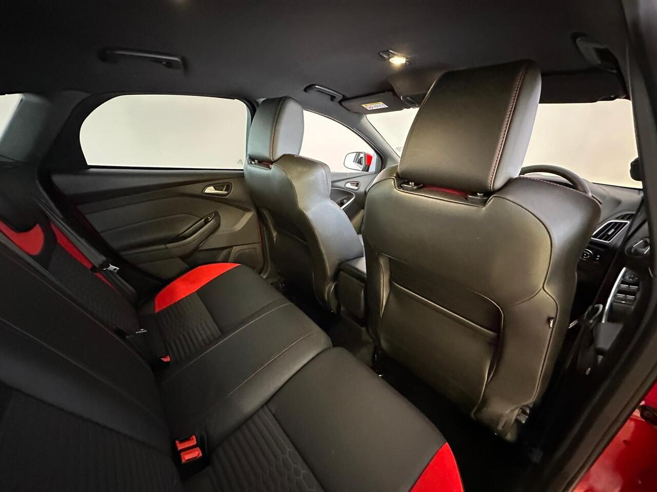 Ford Focus AD15AOM