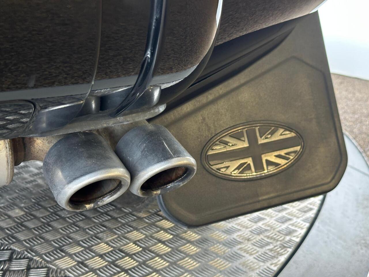 Land Rover Defender 110 KT21AFX