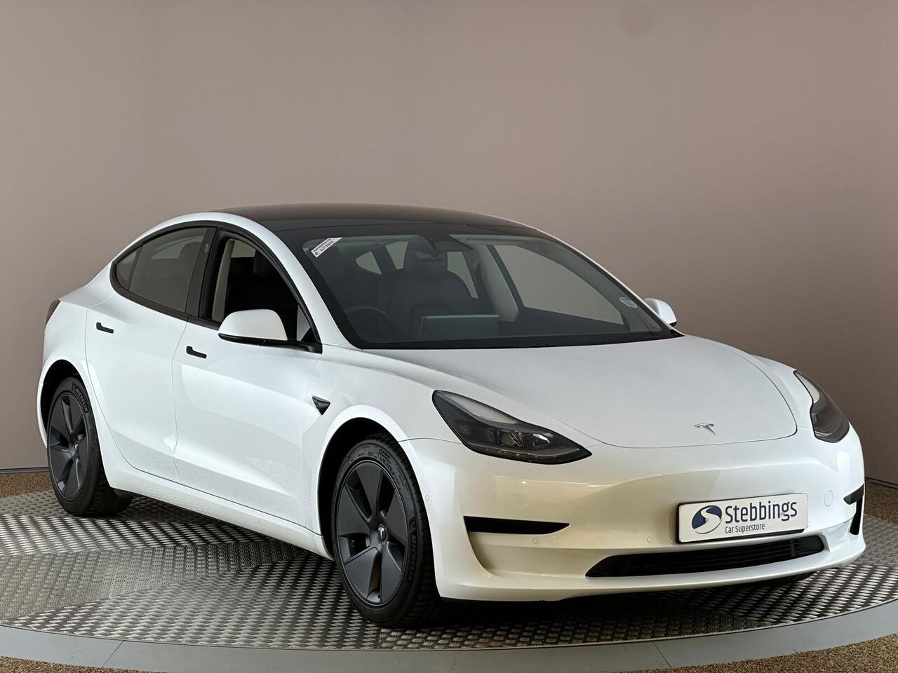 Tesla Model 3 AF72VRX