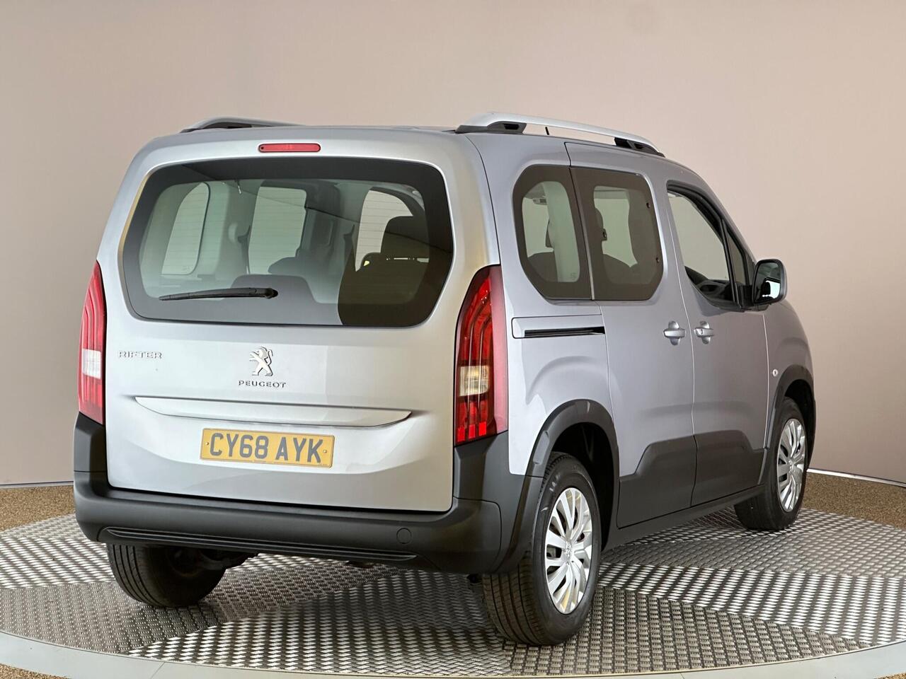 Peugeot Rifter CY68AYK