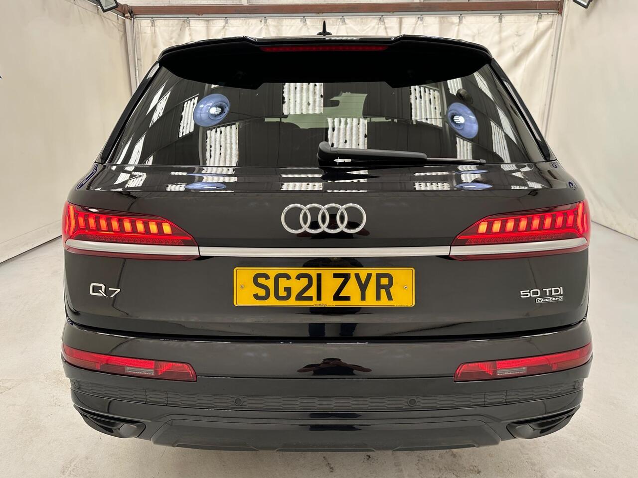Audi Q7 SG21ZYR