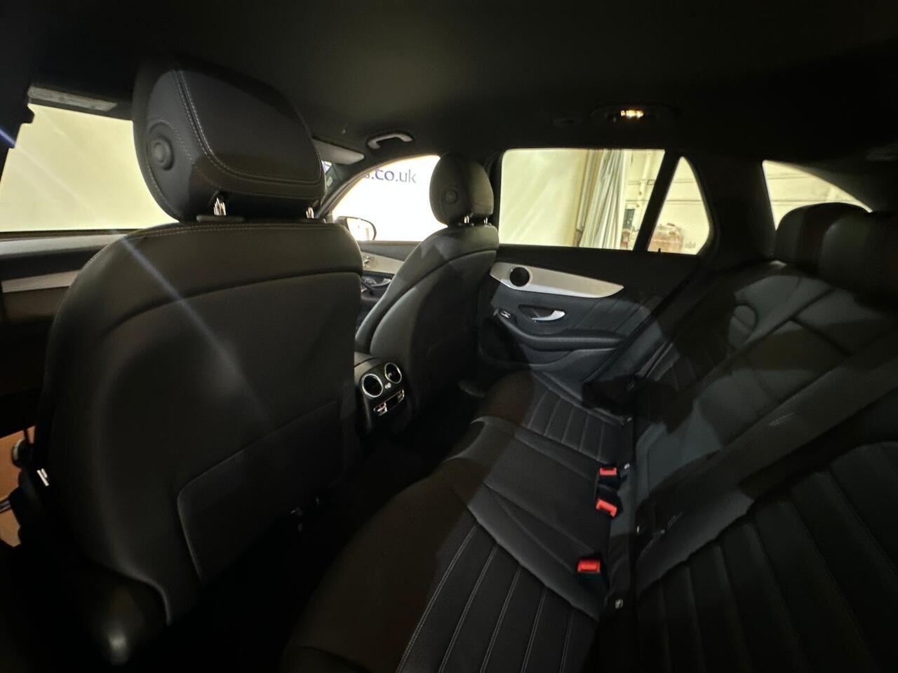 Mercedes-Benz GLC FY22YXX