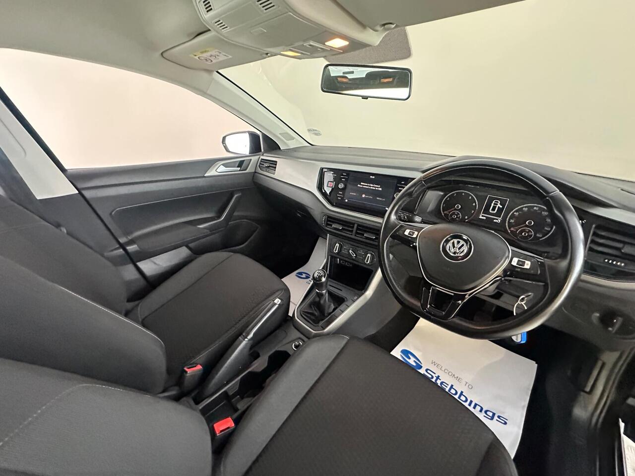 Volkswagen Polo FP18XLA