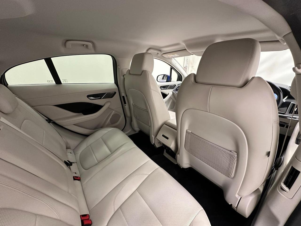 Jaguar I-PACE OE69KTP