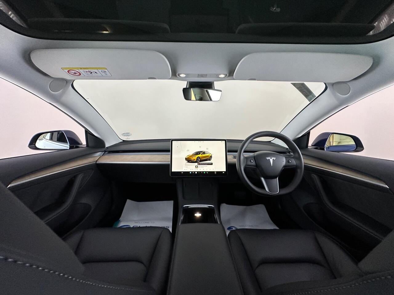 Tesla Model 3 BD72XBZ