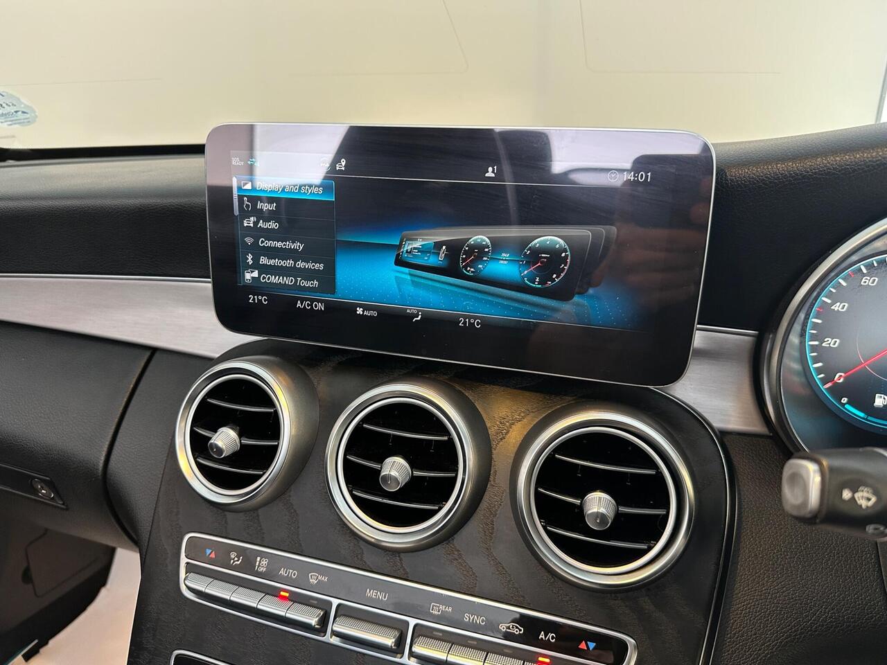 Mercedes-Benz C Class KJ69OYH