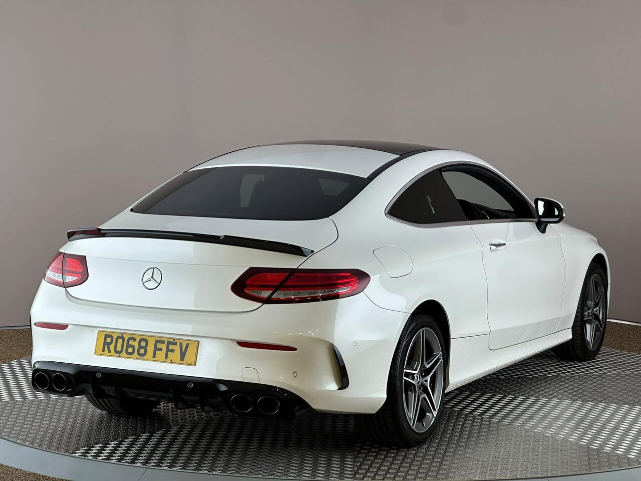 Mercedes-Benz C Class RO68FFV