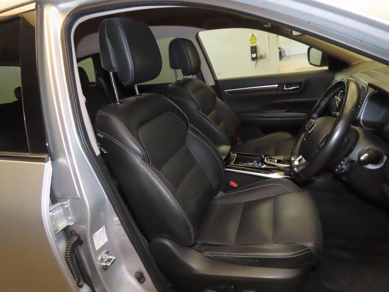 Renault Koleos YL69FDV