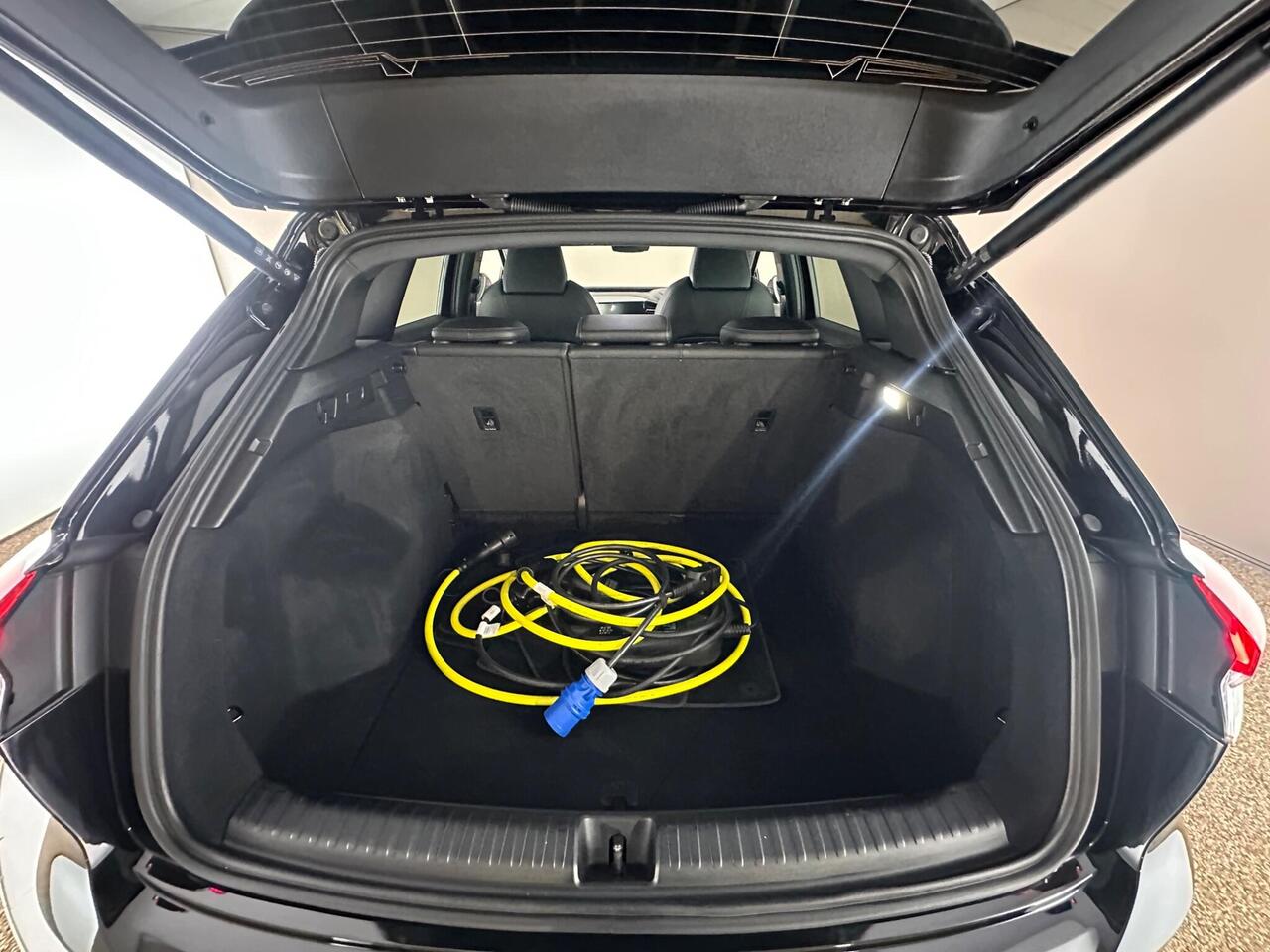 Audi Q4 e-tron SH72GYA