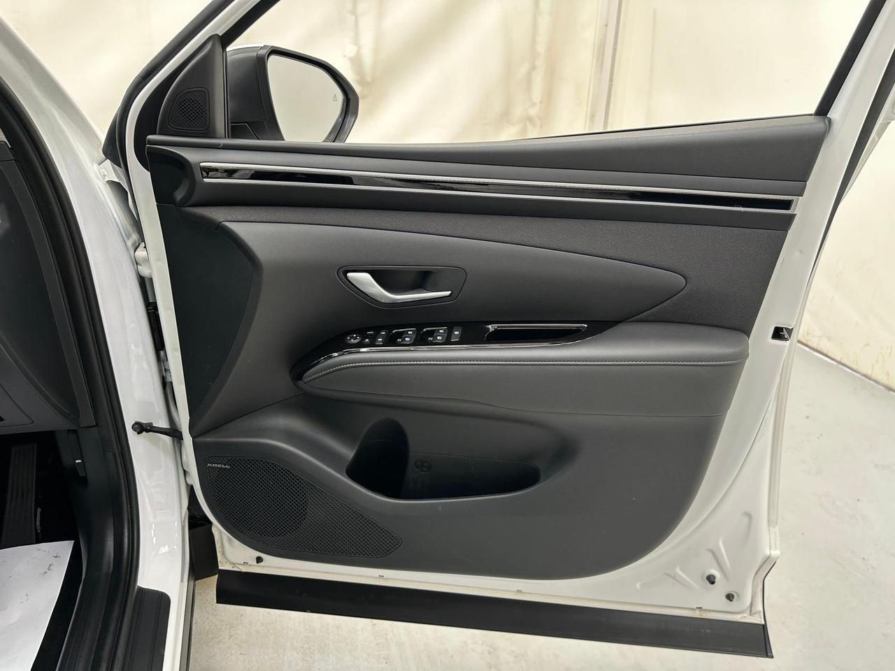 Hyundai TUCSON DV72NBB