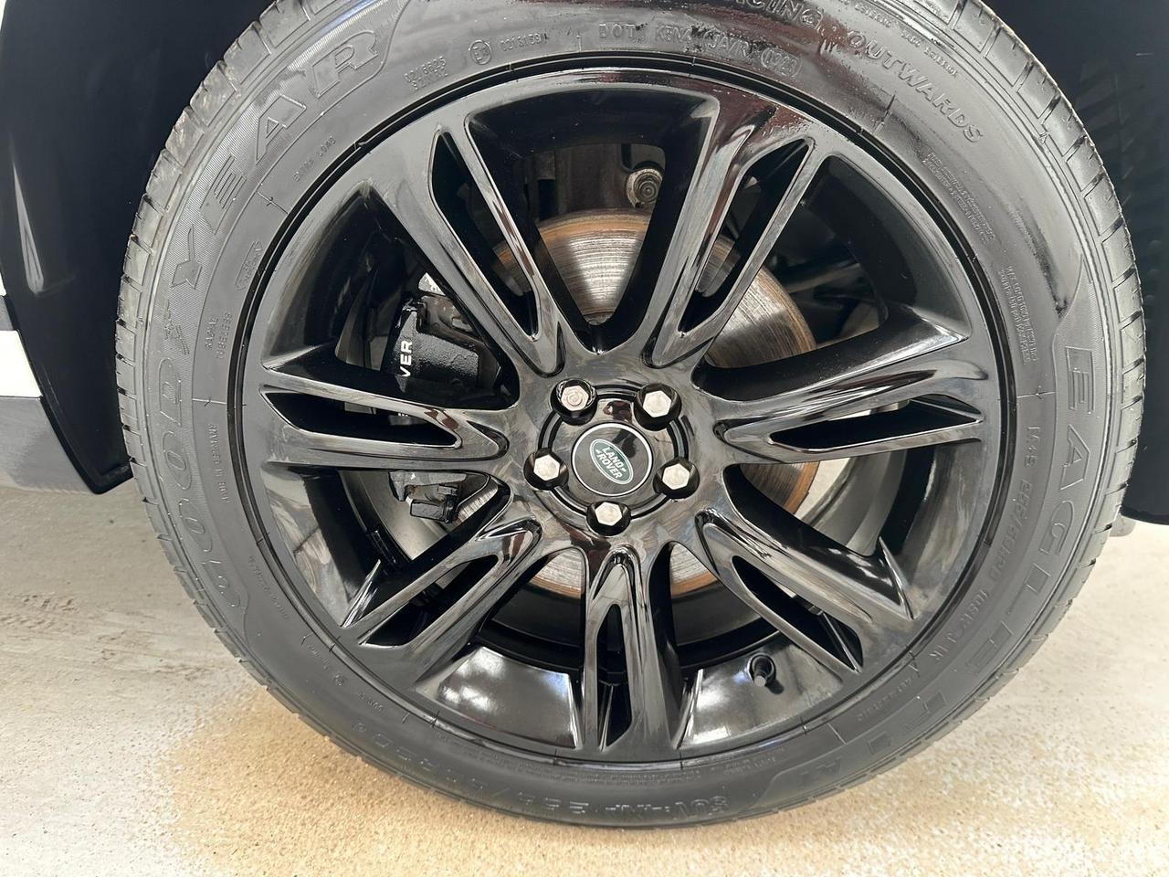 Land Rover Range Rover Velar AK23XWG
