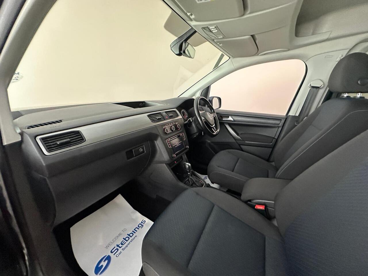 Volkswagen Caddy Maxi Life EY20XLT