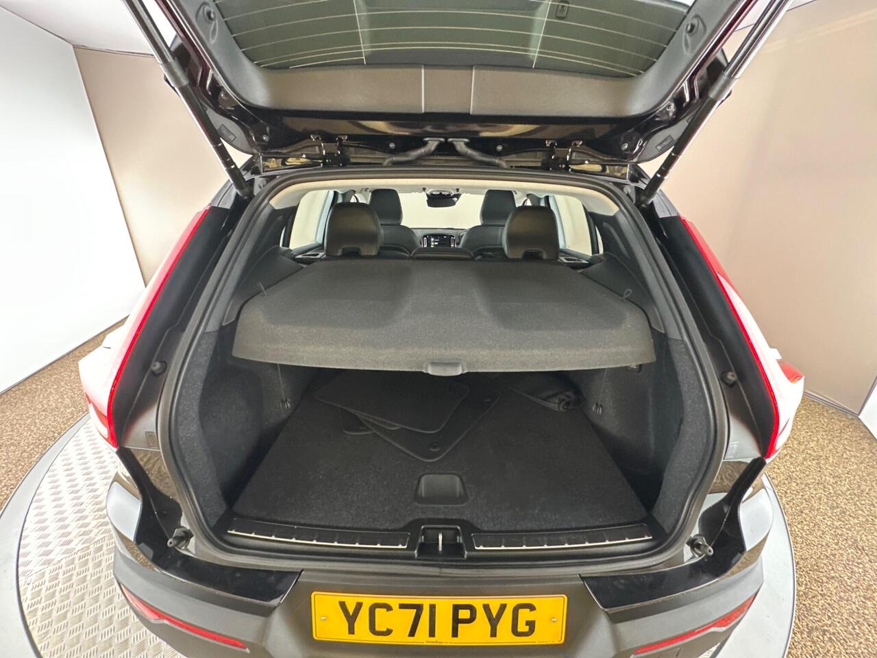 Volvo XC40 YC71PYG