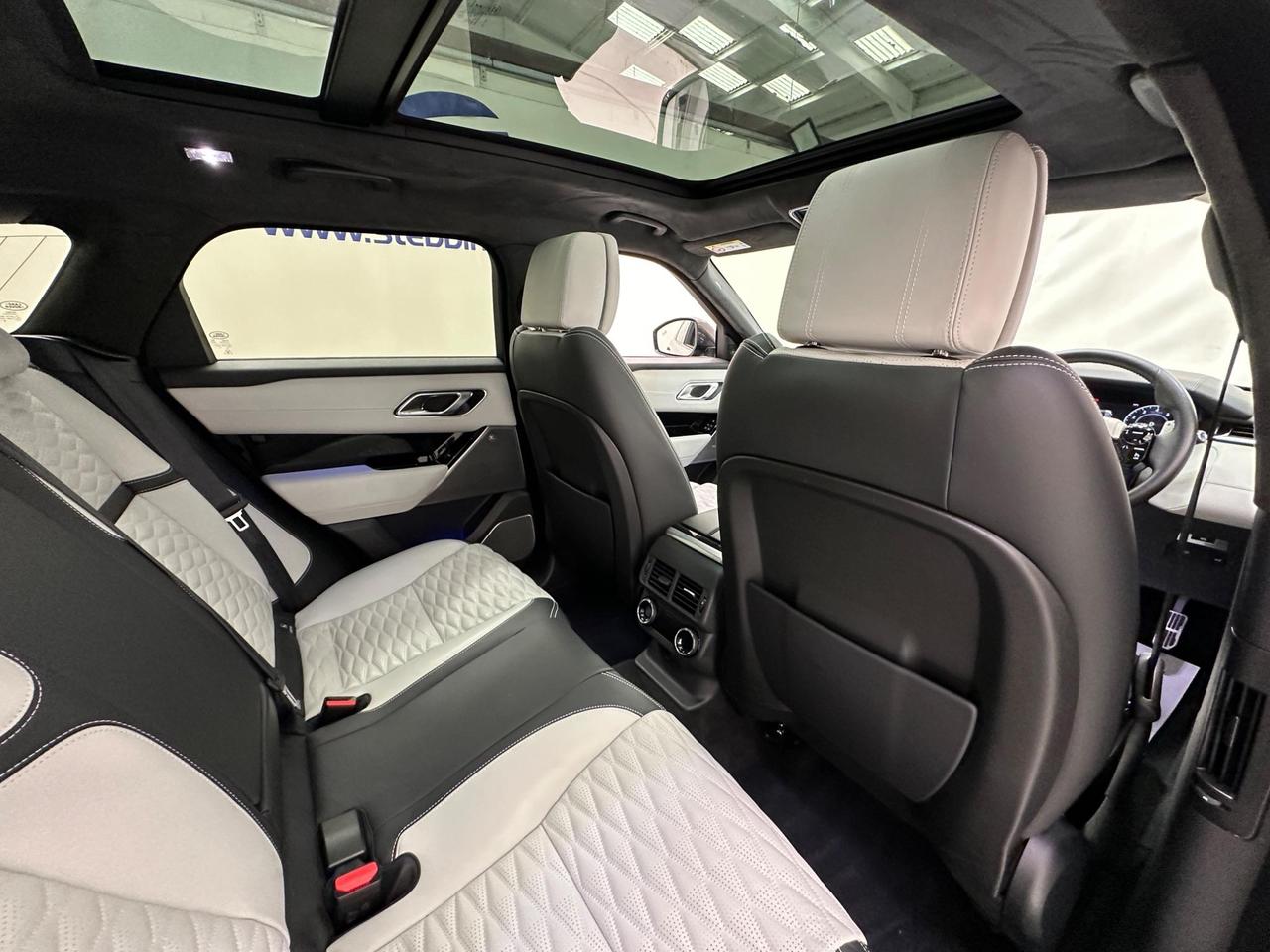 Land Rover Range Rover Velar HJ69GAU