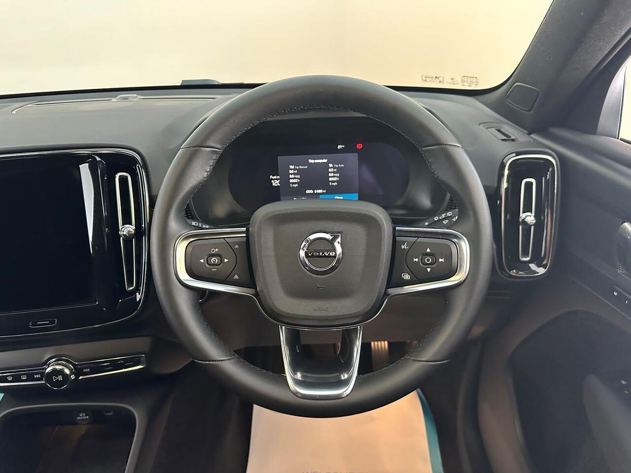 Volvo XC40 FL25SYC