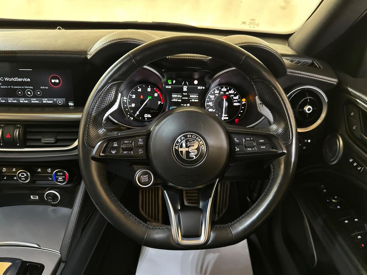Alfa Romeo Stelvio SR70GHX