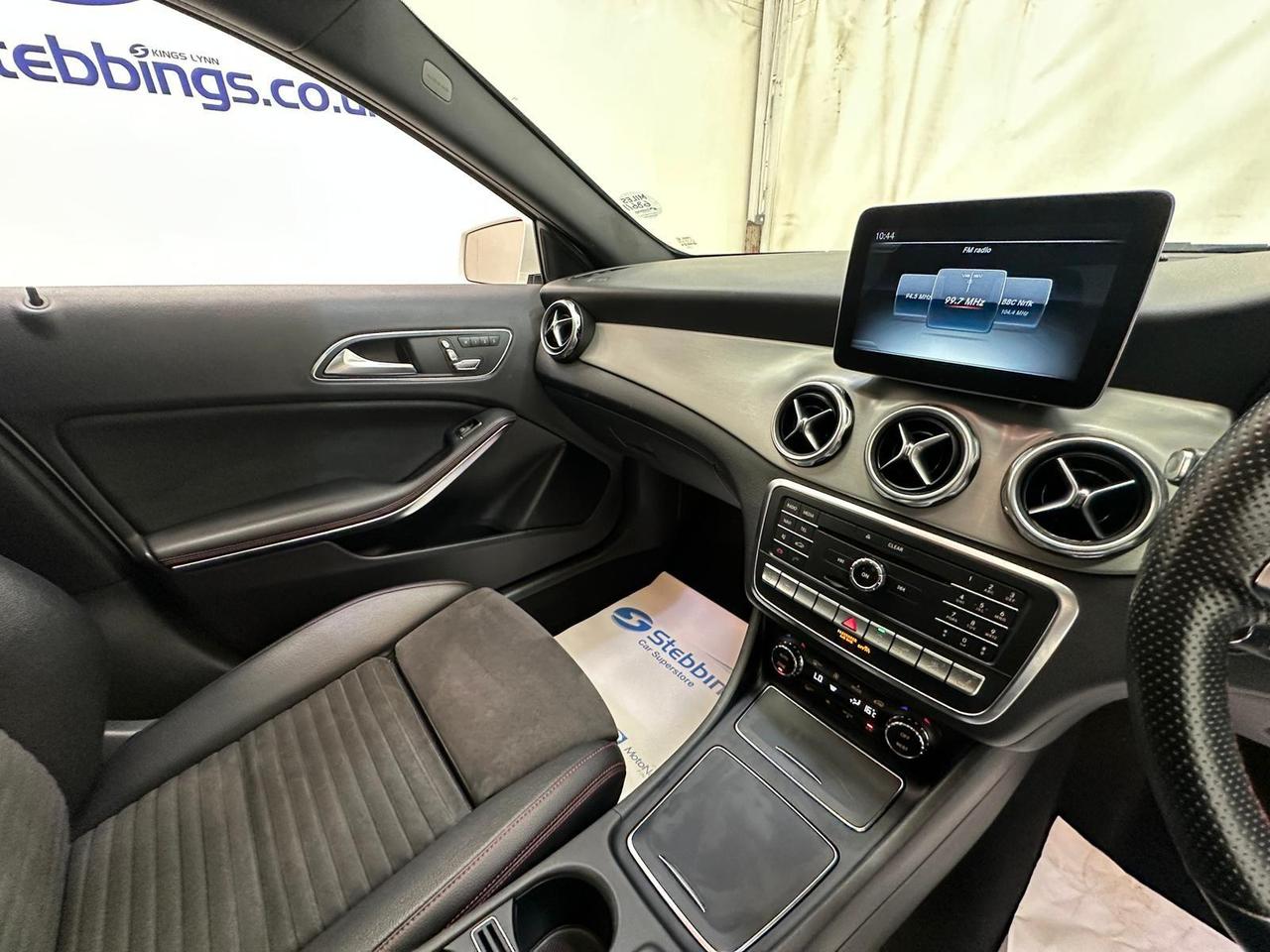Mercedes-Benz GLA KY67ALO