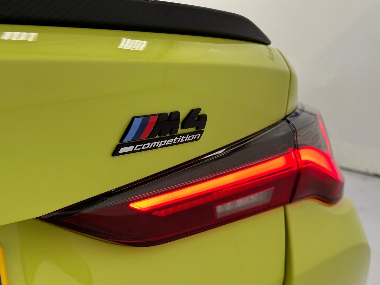 BMW M4 RV22VHZ