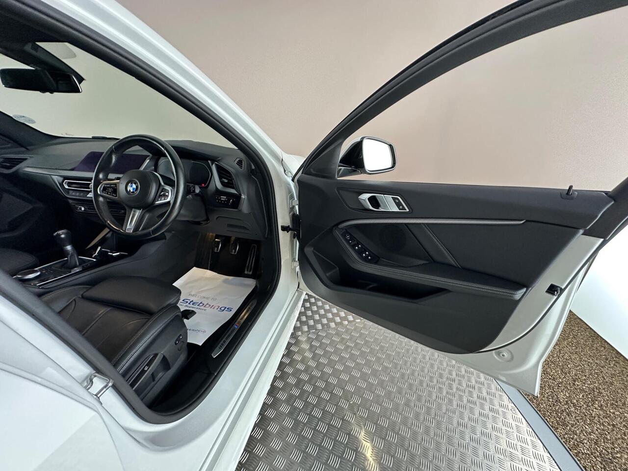 BMW 1 Series PK20ECZ